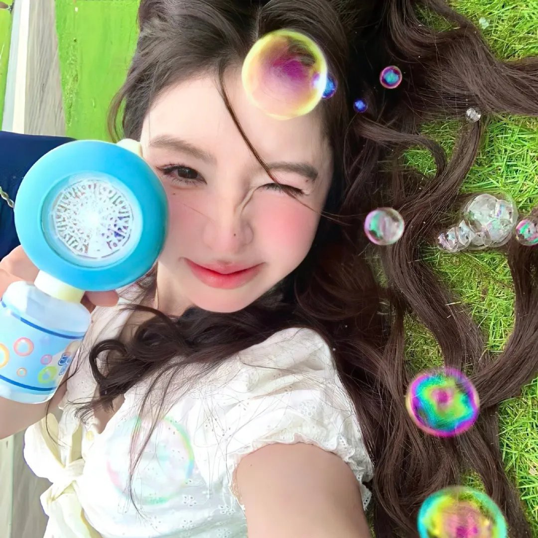 彩凤笙歌